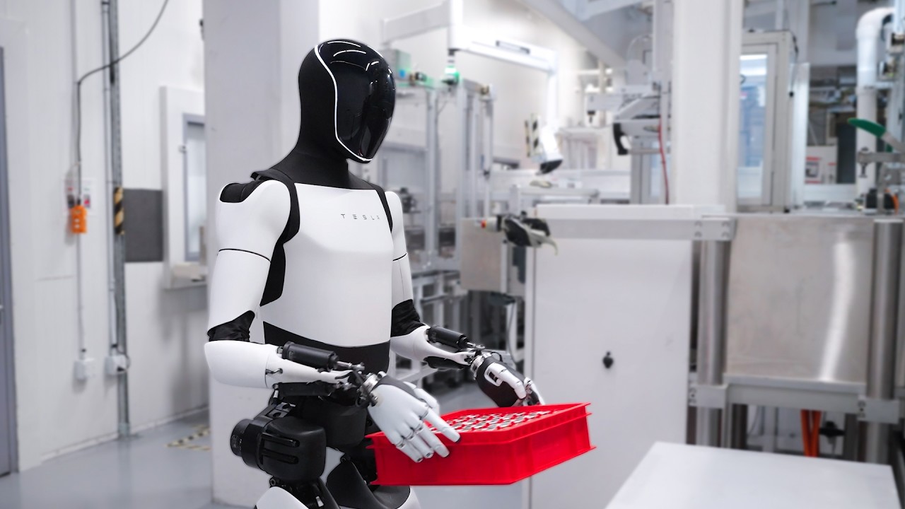 Tesla, Fabrikalarına Bin İnsansı Robot Yerleştirdi mi?