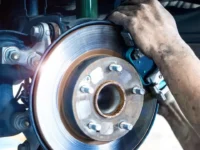 Otomobilde Frenler Tarih Oluyor: Yeni Teknoloji Yolda!