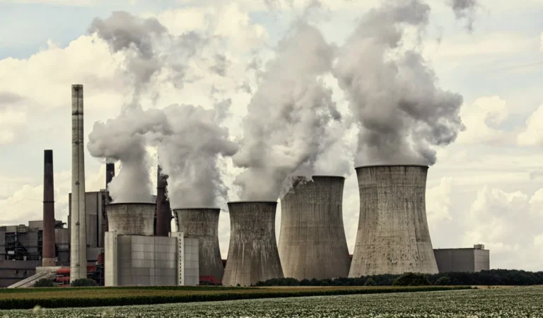 Yapay Zeka ile Kömür Santrallerine Şaşırtıcı Geri Dönüş Mü?