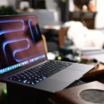 Renkli ve Ucuz MacBook Modeli Geri Dönüyor