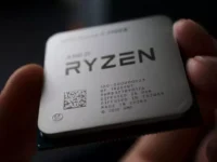 Intel Gerilerken AMD Zirveye Yerleşti