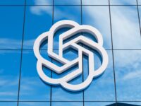 İlk OpenAI Cihazı Ortaya Çıktı