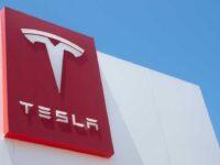 Tesla, Otopilot Kazası Nedeniyle 243 Milyon Dolar Tazminat Ödeyecek